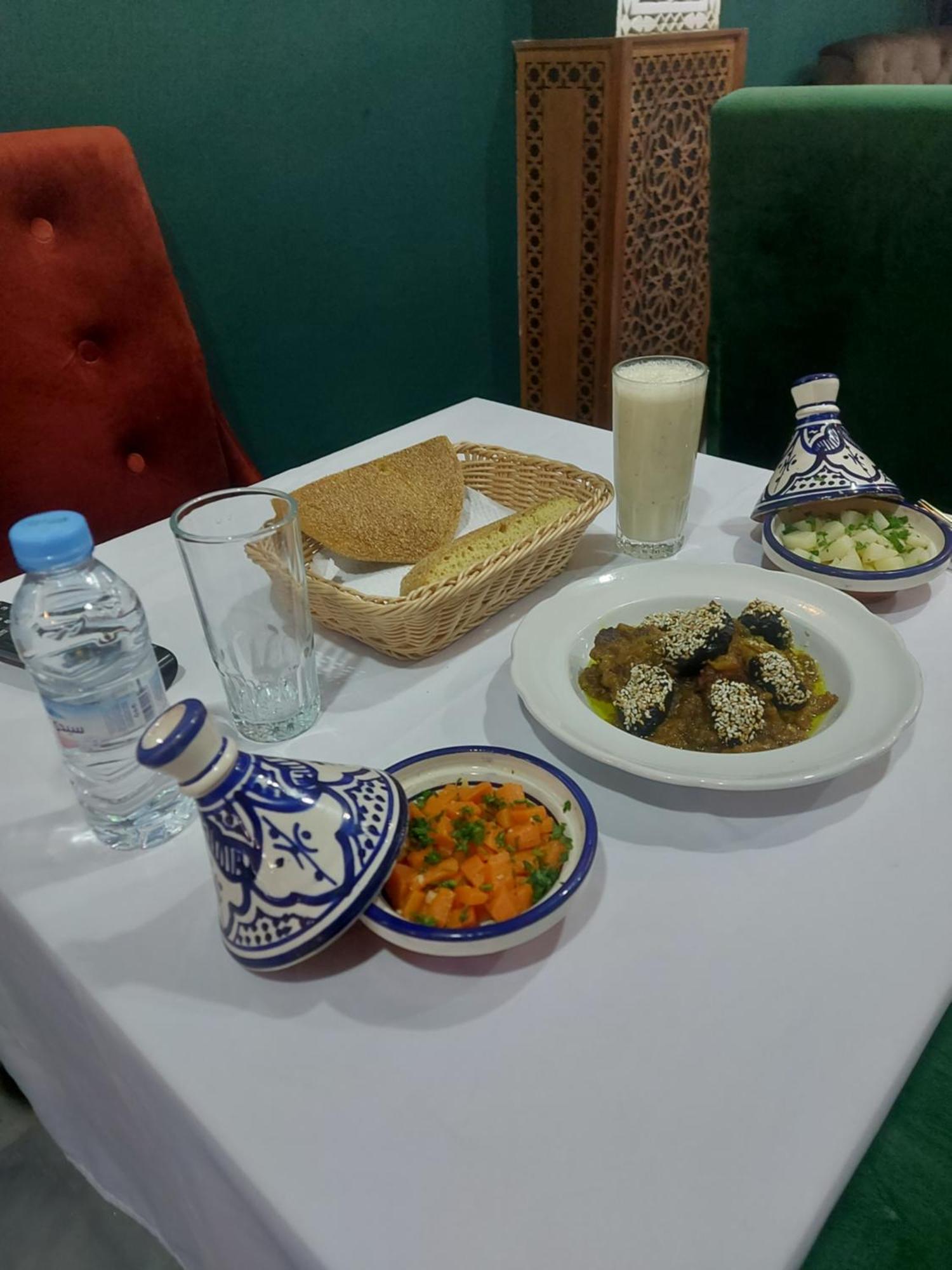 Amor Hotel فاس المظهر الخارجي الصورة